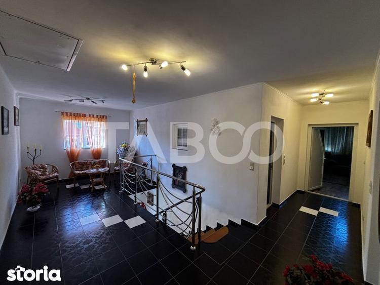 Casa de vanzare individuala cu 950mp teren Saliste zona deosebita - 10