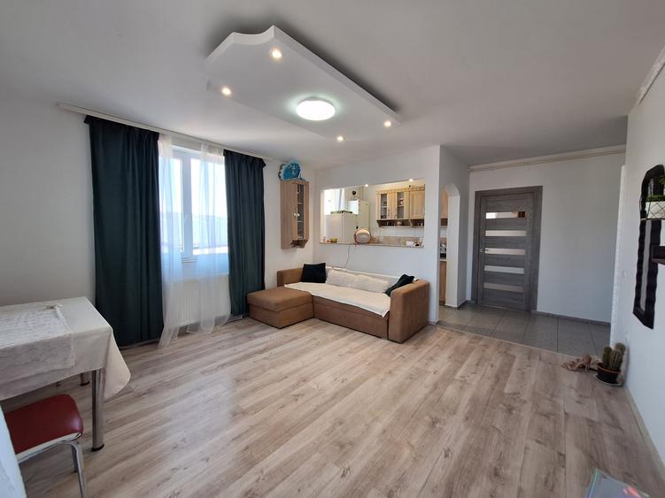 Apartament cu 2 camere semidecomandat, mobilat în Florești — fotografia 1