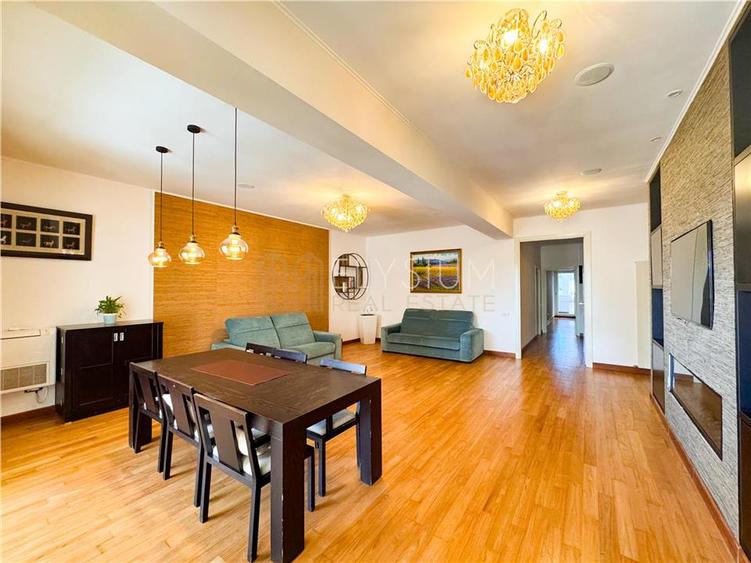 Apartament cu 4 camere decomandat, mobilat în Herăstrău