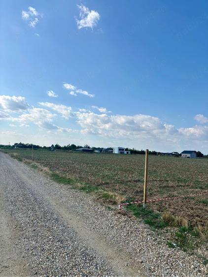 Teren de 500 mp, în Ciolpani