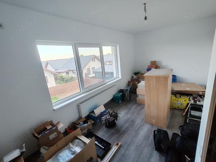 Casă cu 4 camere cu Teren 356 Mp în Măgurele