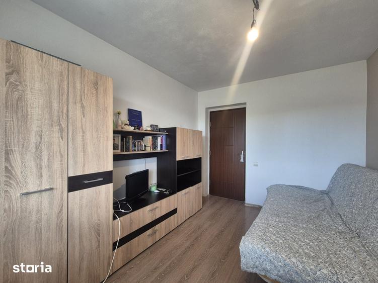 Casă cu 3 camere cu Teren 331 Mp în Central