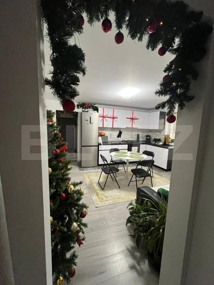 Apartament renovat, decomandat, 2 camere, zona Micro 3 - 6