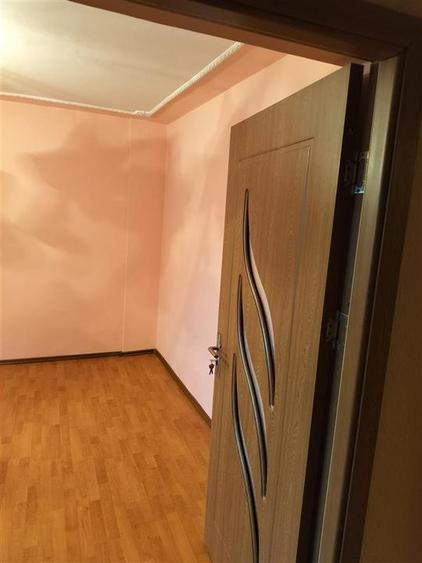 Apartament cu 3 camere decomandat în Obor