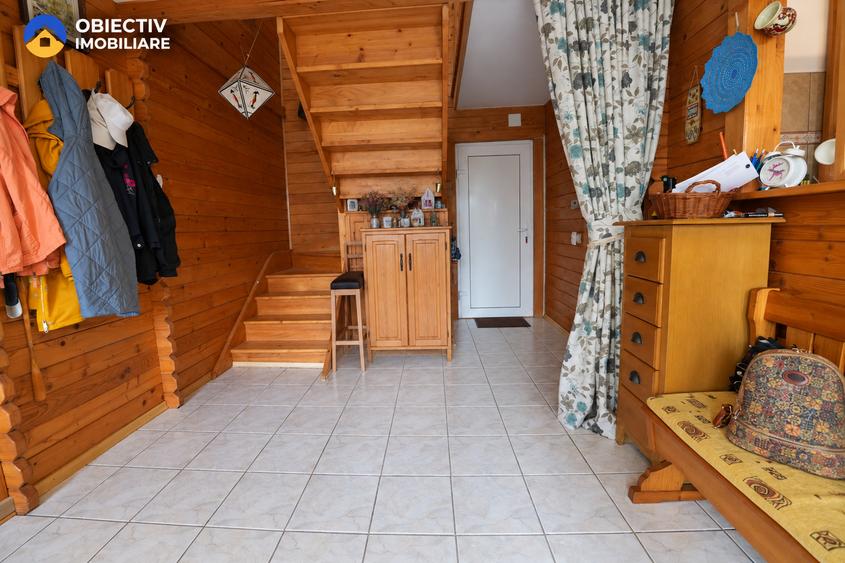 Casă individuală cu 6 camere cu Teren 2199 Mp în Gârcina