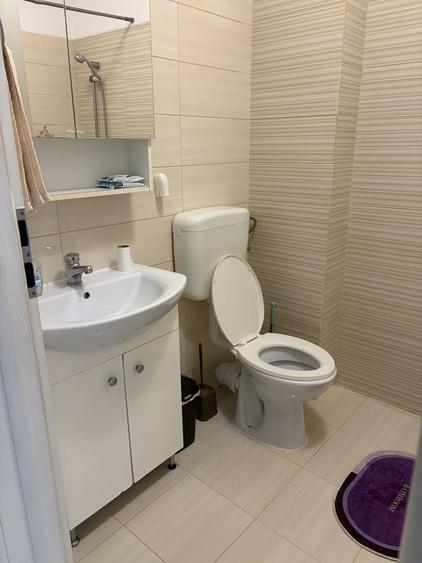 Apartament cu 2 camere decomandat în Metalurgiei