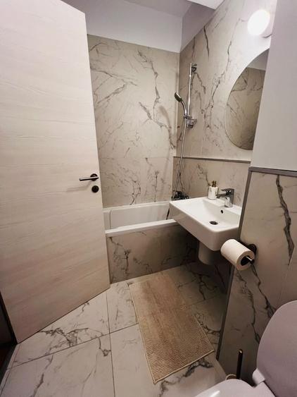 Apartament cu 2 camere decomandat în Aviației