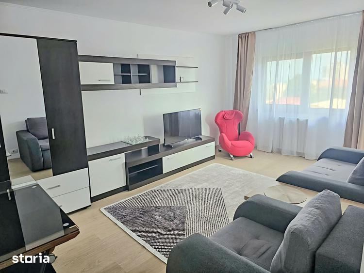 Apartament cu 2 camere decomandat în Delfinariu