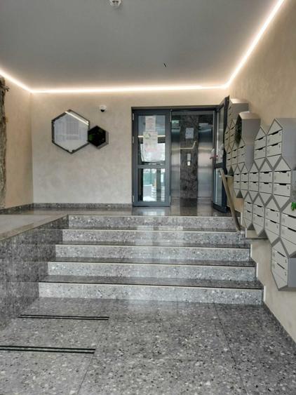 Apartament cu 2 camere decomandat în Mihai Bravu