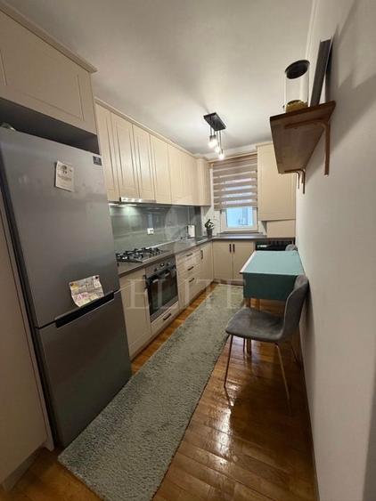 Apartament 3 camere în zona STRAZII CIUCAS - 2