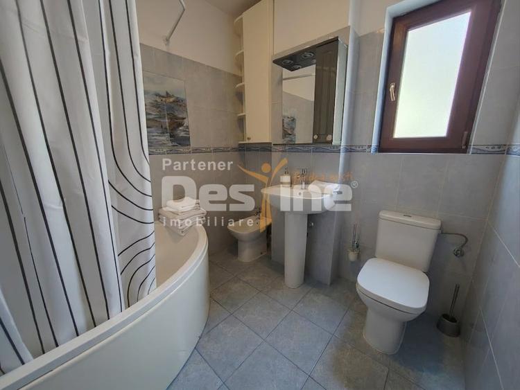 Apartament cu 3 camere, mobilat în Valea Adâncă