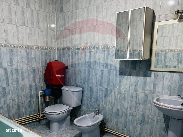 Casă cu 4 camere în Sănduleni