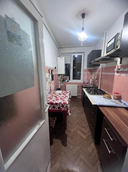 Garsonieră decomandată în Exterior Vest