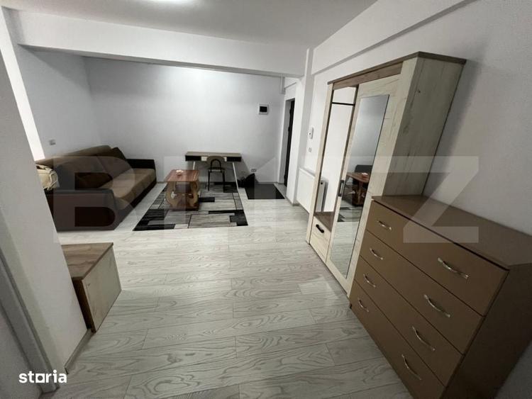 Apartament cu 2 camere semidecomandat în Uricani