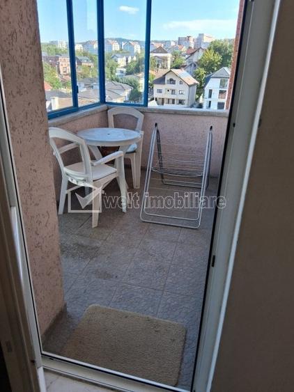 Apartament cu 4 camere semidecomandat în Zorilor