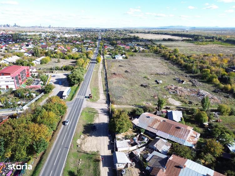 Teren de 88790 mp, în Șendreni