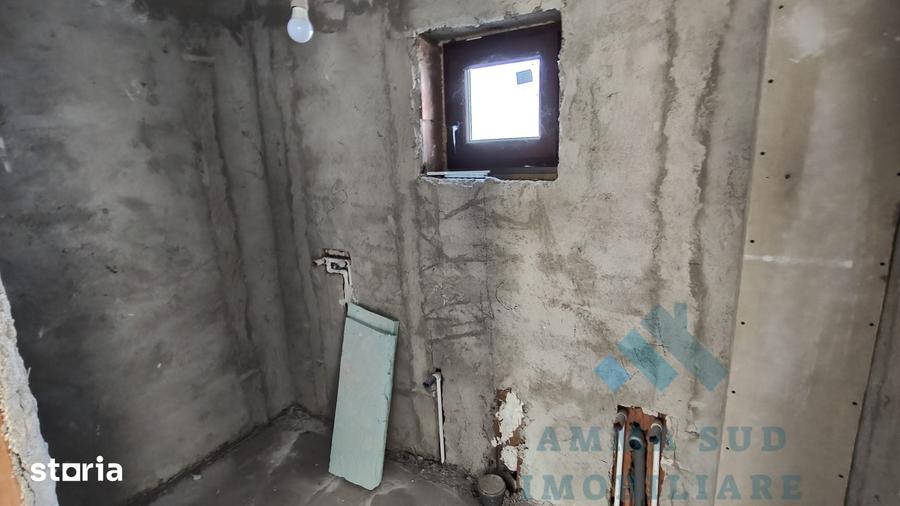 Vila Individuala - 5 Camere - 492 mp teren - Sos. Oltenitei DN 4 / A0 - 14