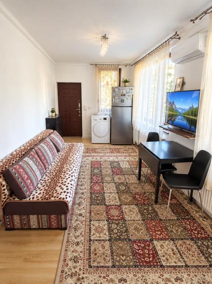 Apartament cu 2 camere semidecomandat, mobilat în Bucureștii Noi