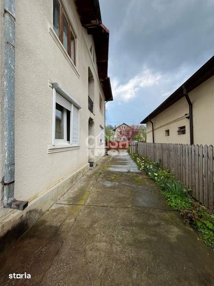 Casă cu 4 camere decomandat cu Teren 980 Mp în Sud