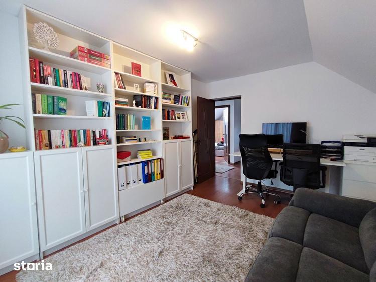 Casă cu 8 camere cu Teren 1270 Mp în Central