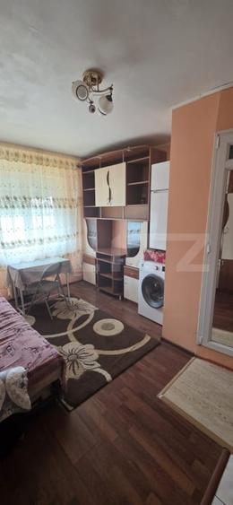 Garsonieră decomandată, mobilată în Bularga