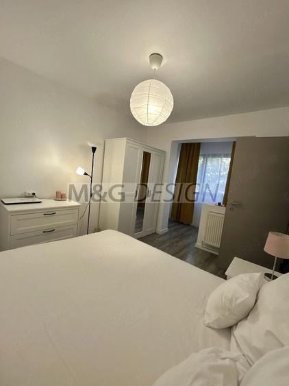 Apartament cu 2 camere semidecomandat în Girocului