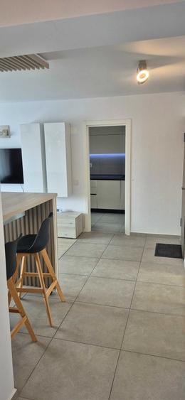 Apartament cu 2 camere decomandat în Exterior Vest