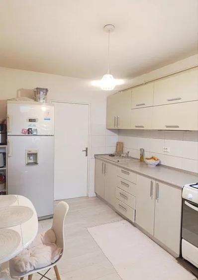 Apartament cu 2 camere decomandat, mobilat în Florești — fotografia 3
