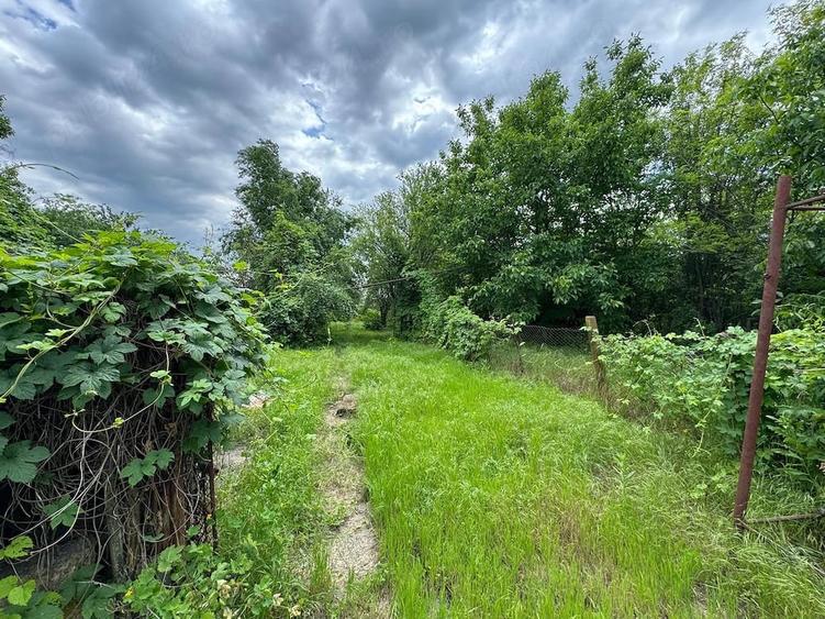 Casa cu teren 1.300 mp de vanzare Con?e?ti, Dambovi?a Deschidere la ?oseaua principala - 6