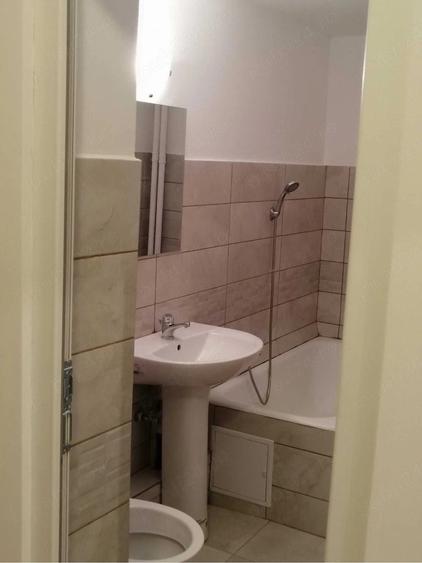 Garsonieră decomandată în Muncii