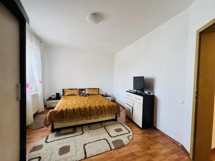 Casă cu 4 camere cu Teren 500 Mp în Mehala