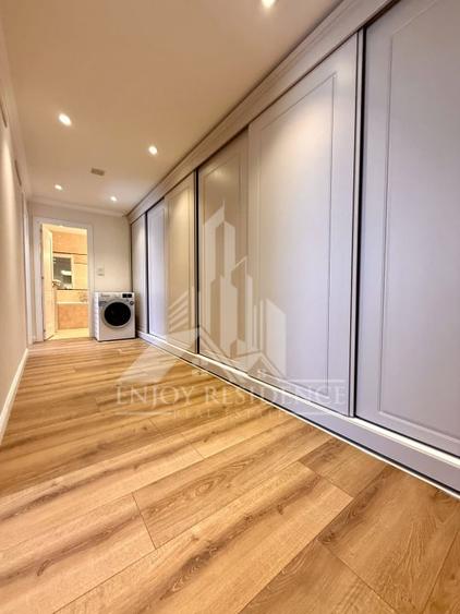 Apartament cu 3 camere decomandat, mobilat în Băneasa