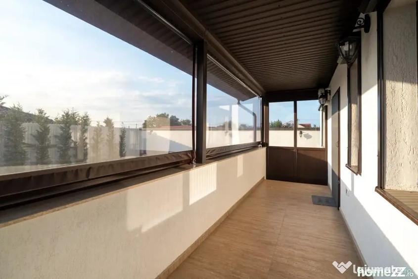 Casă cu 7 camere cu Teren 492 Mp în Central