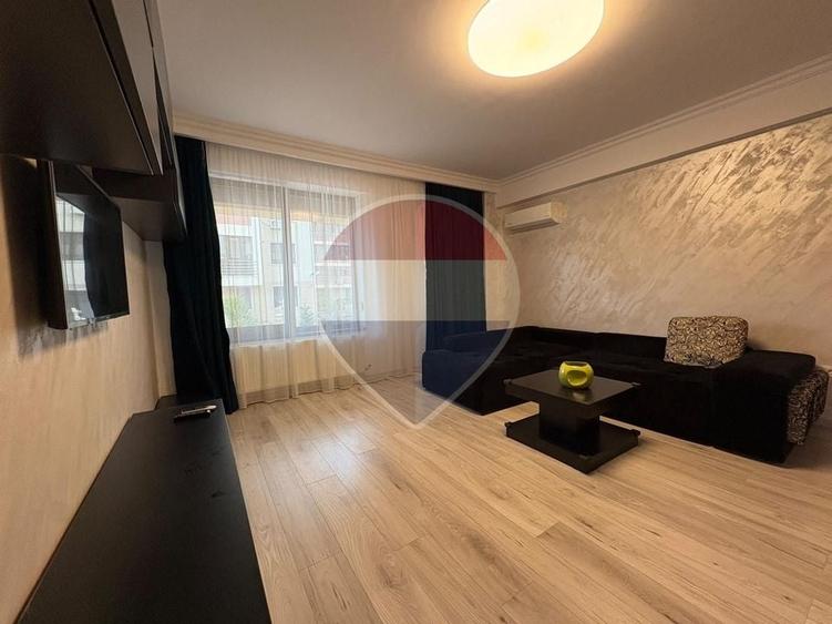 Apartament cu 2 camere semidecomandat, mobilat în Tomis Plus