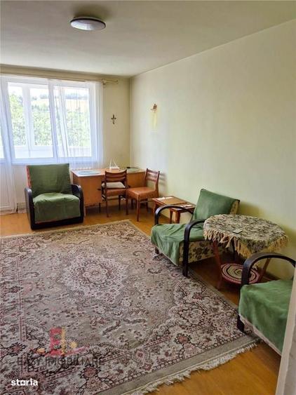 Apartament cu 2 camere decomandat în Semicentral