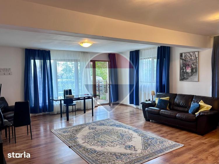Apartament cu 3 camere decomandat în Valea Roșie