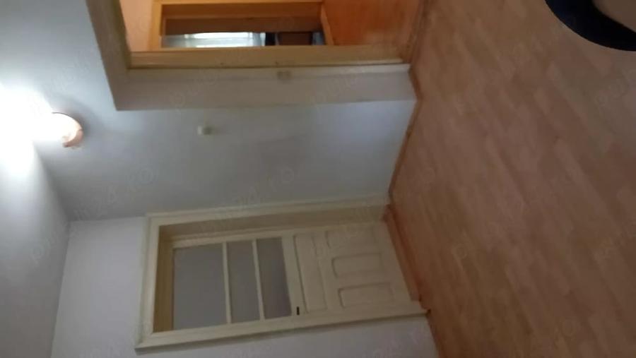 Casă cu 3 camere cu Teren 1250 Mp în Valea Stanciului