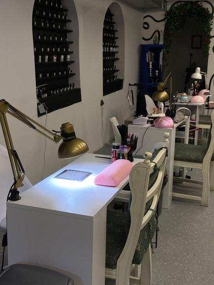 Spațiu comercial, de 170 mp, în Horea