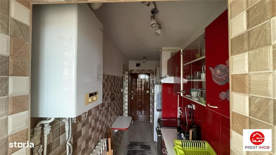 Garsonieră decomandată în Vălureni