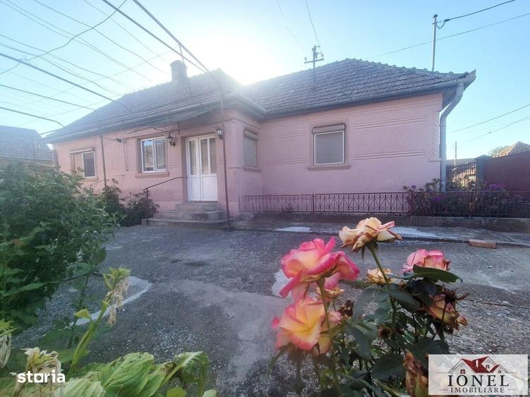 Casă cu 4 camere în Bucerdea Grânoasă