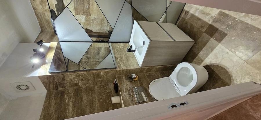 Garsonieră semidecomandată în Decebal