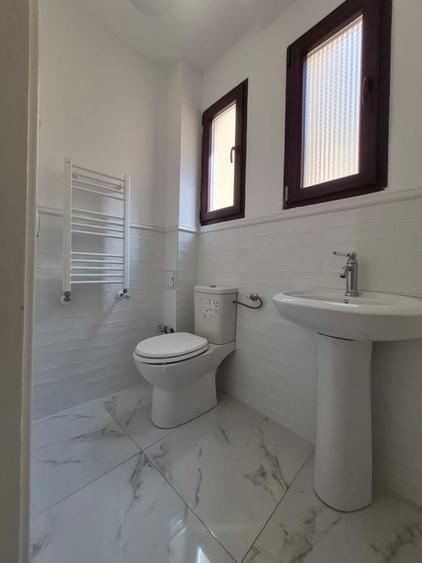 Duplex cu 9 camere cu Teren 100 Mp în Dorobanți