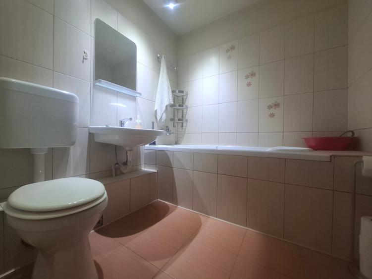 apartament cu 3 camere - 18
