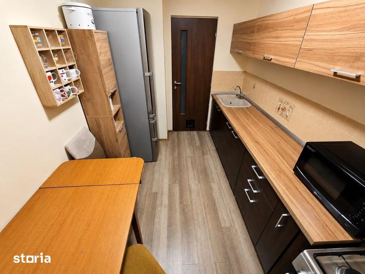 Apartament cu 2 camere semidecomandat, mobilat în Tipografilor