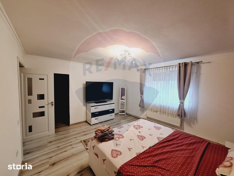 Casă cu 3 camere cu Teren 1262 Mp în Hidiș