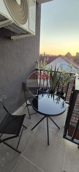 Apartament cu 2 camere semidecomandat, mobilat în Ultracentral