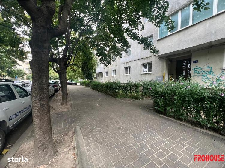 Apartament cu 3 camere decomandat în Bistrița Lac