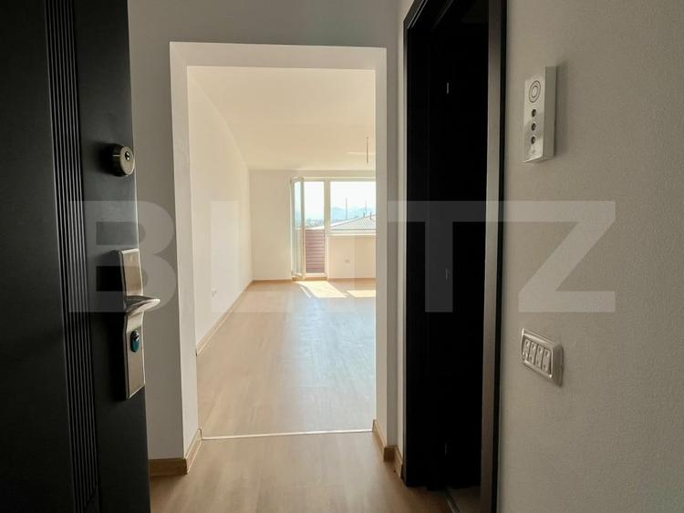 Apartament cu 2 camere decomandat în Sânpetru