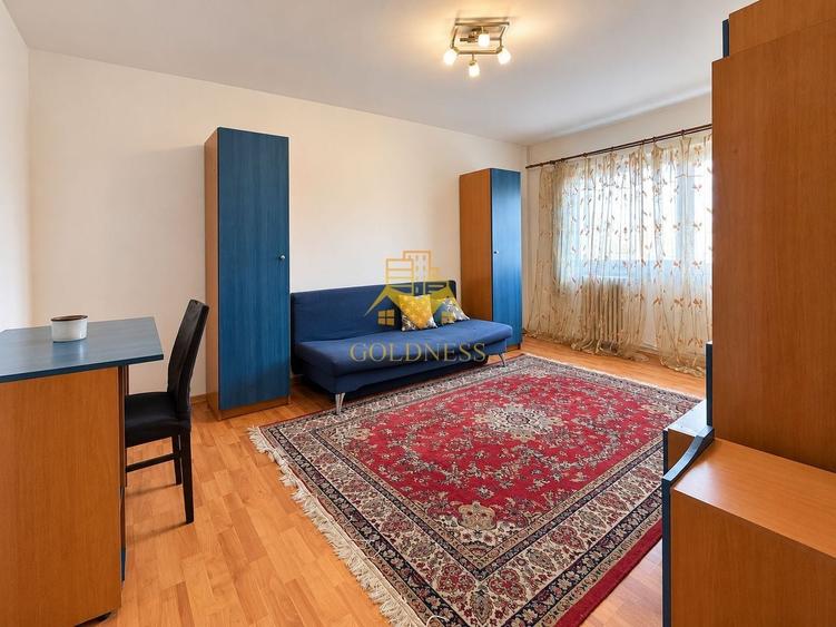 Apartament cu 3 camere decomandat, mobilat în Mărăști