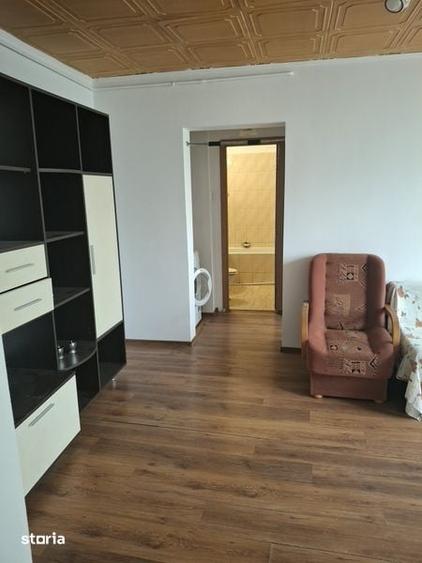 Apartament cu 2 camere nedecomandat în Independenței